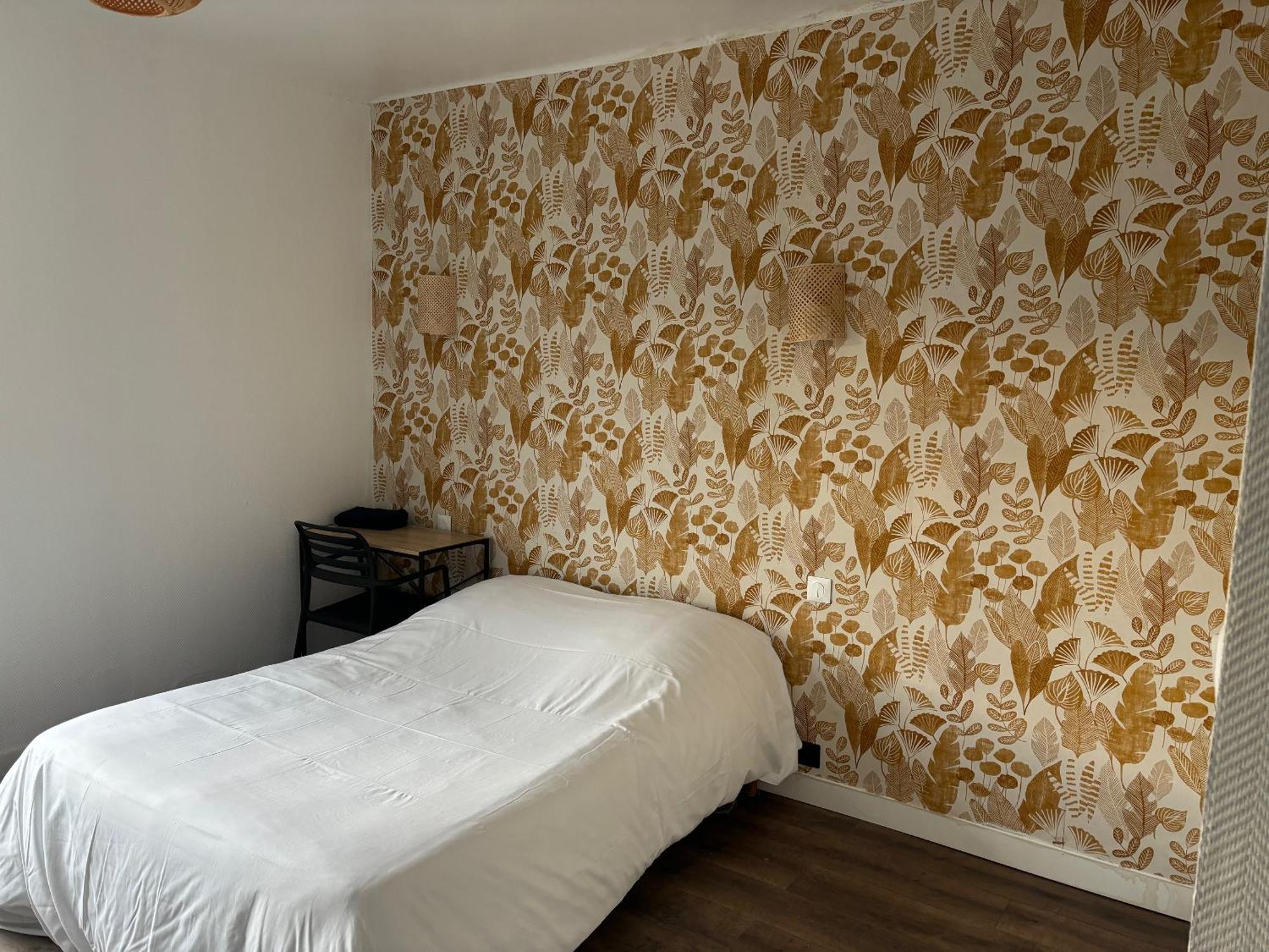 Hotel De La Gare-Les Floralies Poitiers Esterno foto